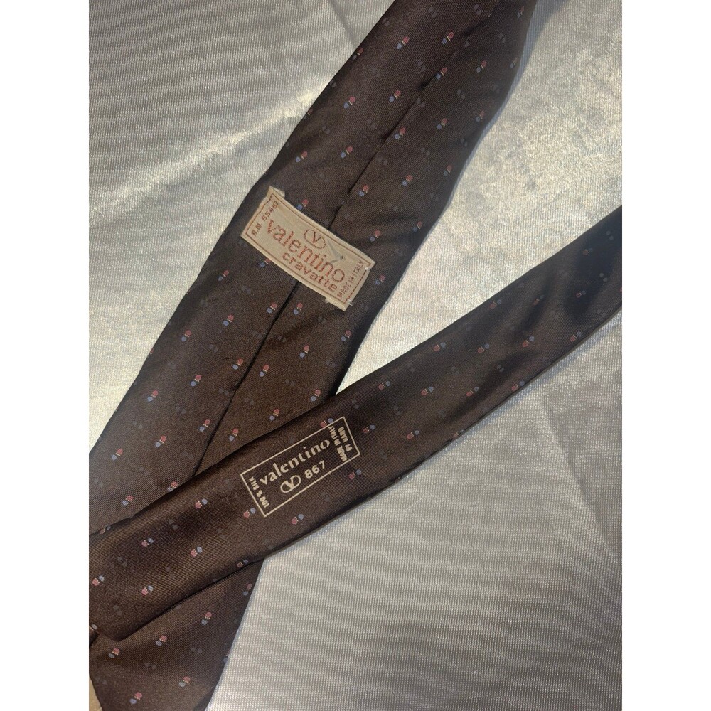 Vintage Valentino 100%silk tie
